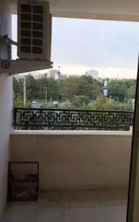 واحد تجاری بر شیخ تپه باند بالا