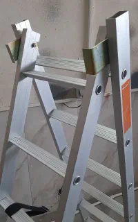 نردبان مخابراتی کشویی المینیومی