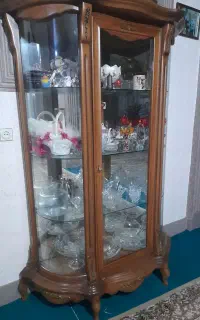 ویترین چوب نراد