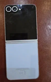 Galaxy Z flip 6 سلامت