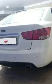 کیا سراتو وارداتی بدون رنگ