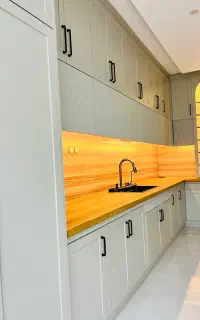 کابینت سازی و دکوراسیون داخلی نصب وتعمیرات درقم