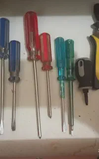 پیچ گوشتی ضربه گیر