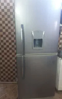 یخچال رنگ طوسی