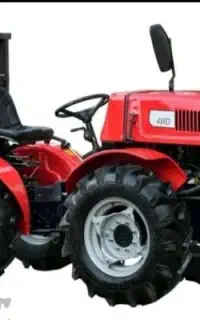 خاک‌ورزی وشخم زدن با تراکتور باغی