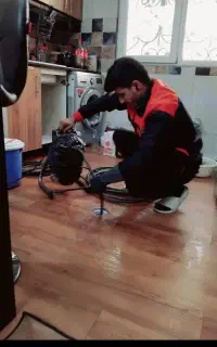 باز کردن لوله فاضلاب ابشی و چاه باز کنی. جعفری