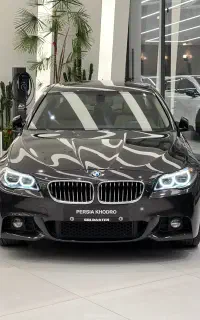 بی ام و 528 مدل2014بدون رنگ160/000KM(گالری گلدسته)