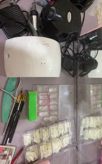 لوازم کاشت ناخن