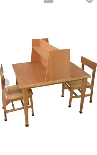 میز مطالعه دو نفره