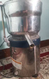 دستگاه اب هویج گیر
