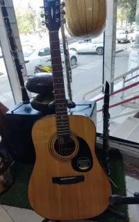 گیتار آکوستیک کورتAD 810