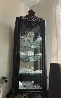 بوفه چوب گردو کاملا نو