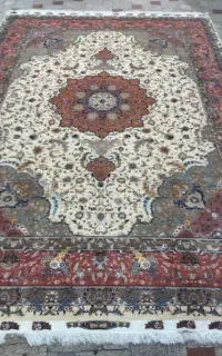 یک جفت فرش ۱۲متری تبریز