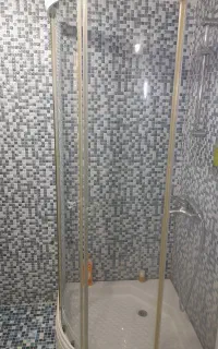 کابین سونائ گوشه ای اطاقک دوش
