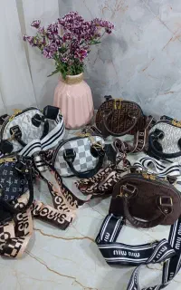 هر کیف فقط ۲۰سود گذاشتیم