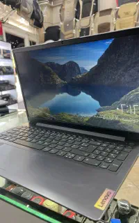 لپ تاپ Lenovo