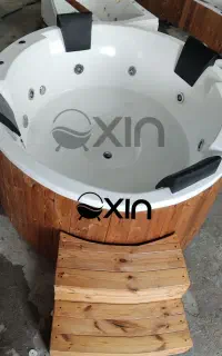 وان جکوزی 4 نفره دایره