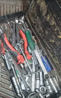 باطریسازی سیار ومکانیکی امدادی وسوخت رسان