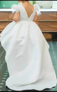 لباس عروس بچگونه