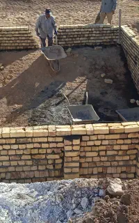 به‌ددونفر‌کارگر‌ساختمانی‌به‌مدت‌ده‌روز‌نیازمندم