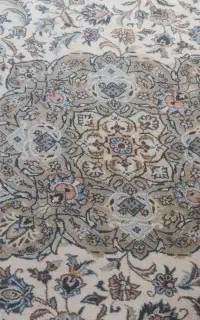 فرش دست بافت اصیل کاشان