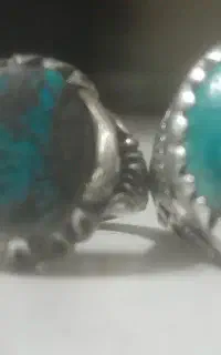 دوعدد انگشتر فیروزه کلکسیونی سنگها زنده و سالم