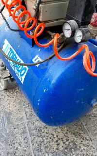 کمپرسور 80لیتری مارک تورنادو