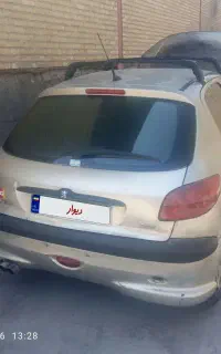 ۲۰۶ نقره‌ای تیپ ۲ مدل ۸۱