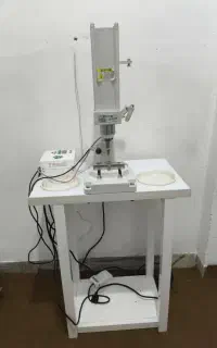 فروش دستگاه دکمه زن