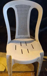 صندلی پلاستیکی