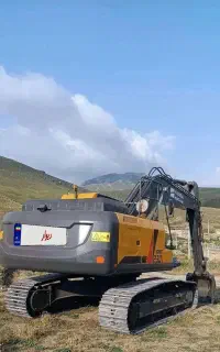 بیل مکانیکی زنجیری ۲۳۰ لوول (فردا) lovol