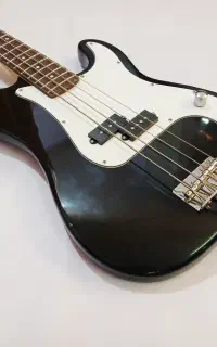 گیتار بیس GILBERT precision bass