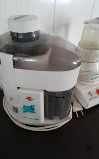 اب میوه گیری ومخلوط کن پارس خزر