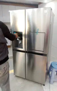 کارگر خالی باخاور