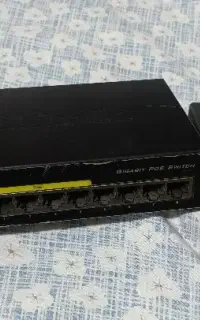 هاب سوئیچ شبکه دلینک مدل ۱۰۰۸p