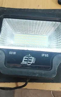 پروژکتور 60w