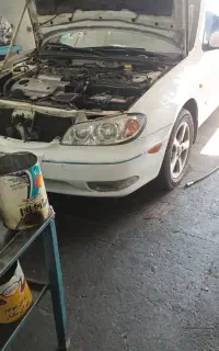 مکانیکی تعمیرگاه برق خودرو سیار و مغازه امدادخودرو