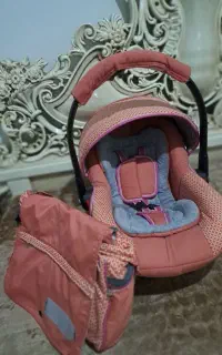 روروئک و کریر و ساک نوزاد