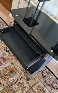 میز کامپیوتر