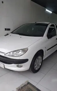 206 تیپ دو مدل ۹۹ درحد