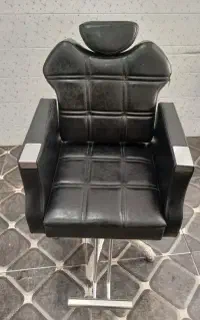 صندلی آرایشگری