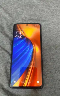 poco F4 256/8