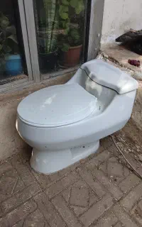 توالت فرنگی