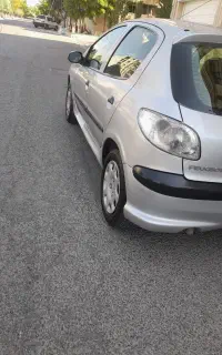 ۲۰۶بسیار تمیز  عروسک مدل ۸۶