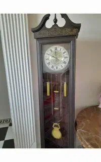 ساعت ایستاده