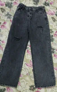 شلوار جین دخترانه در حد