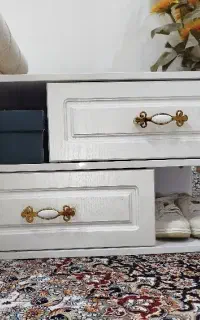 کمد . نظم دهنده . جاکفشی . دکوری اتاق