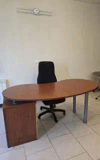 میز و صندلی مدیریتی