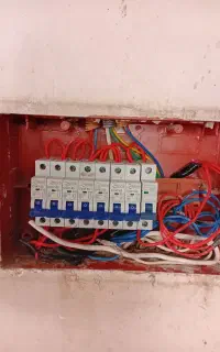 لوله کشی وبرق کشی .نصبیات وخورده کاری.باچک.یکساله
