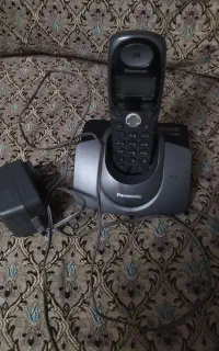 دودستگاه تلفن بی سیم